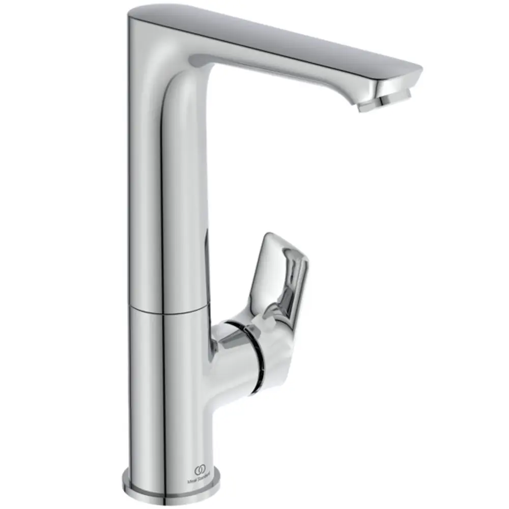 Chromfarbener Wasserhahn von Ideal Standard mit schwenkbarem Auslauf und einem Hebel zur Steuerung des Wasserflusses.
